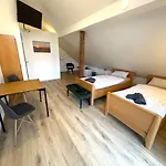 Gaestezimmer Almelings Hof Κατάλυμα σε φάρμα Πάινε